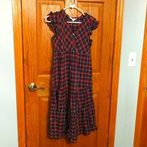 Plaid knee length maternity dress